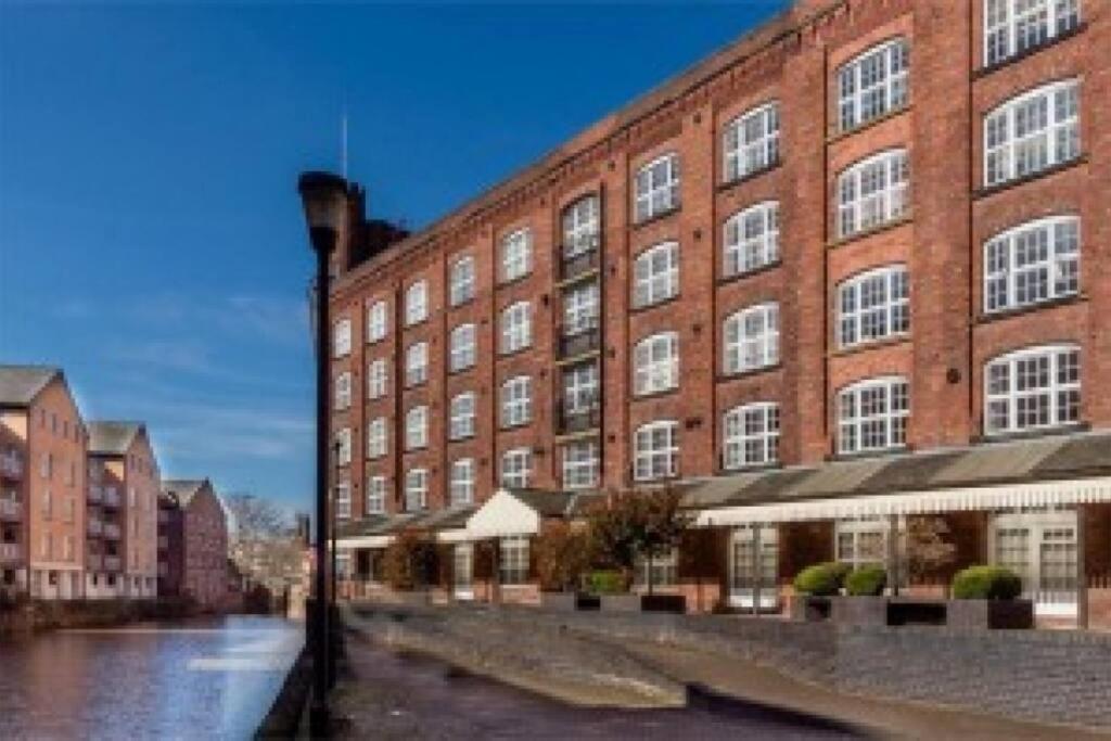 21 The Cocoa Suites York Extérieur photo